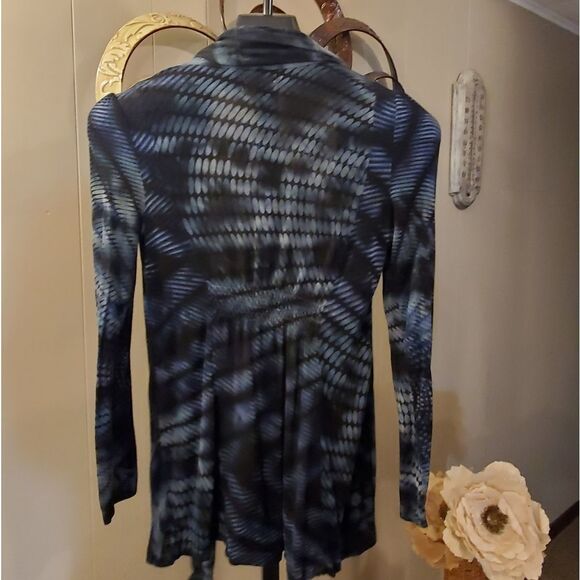 One World Tie Dye Cardigan - Picture 6 of 10